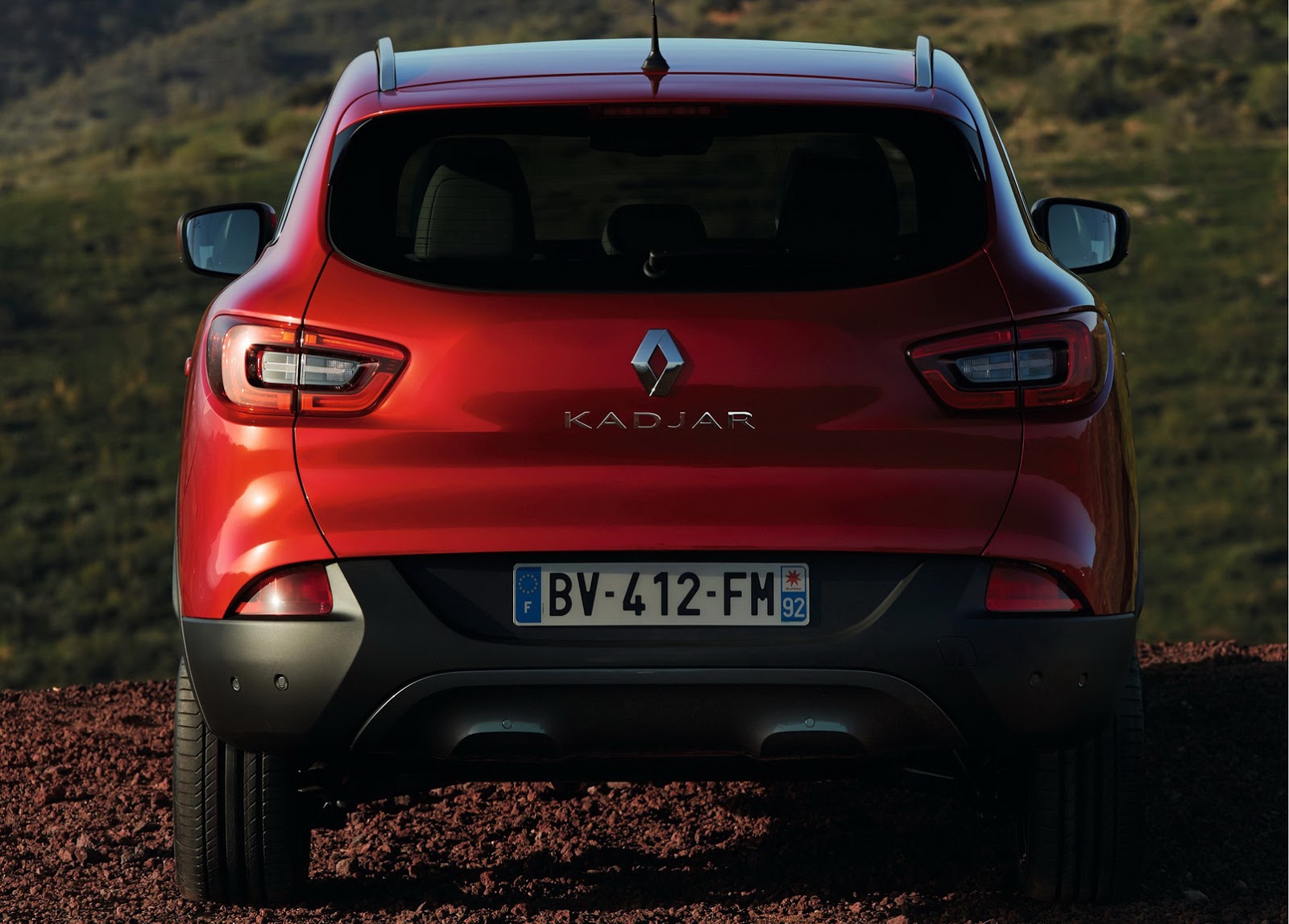 Renault-Kadjar-CUV-2