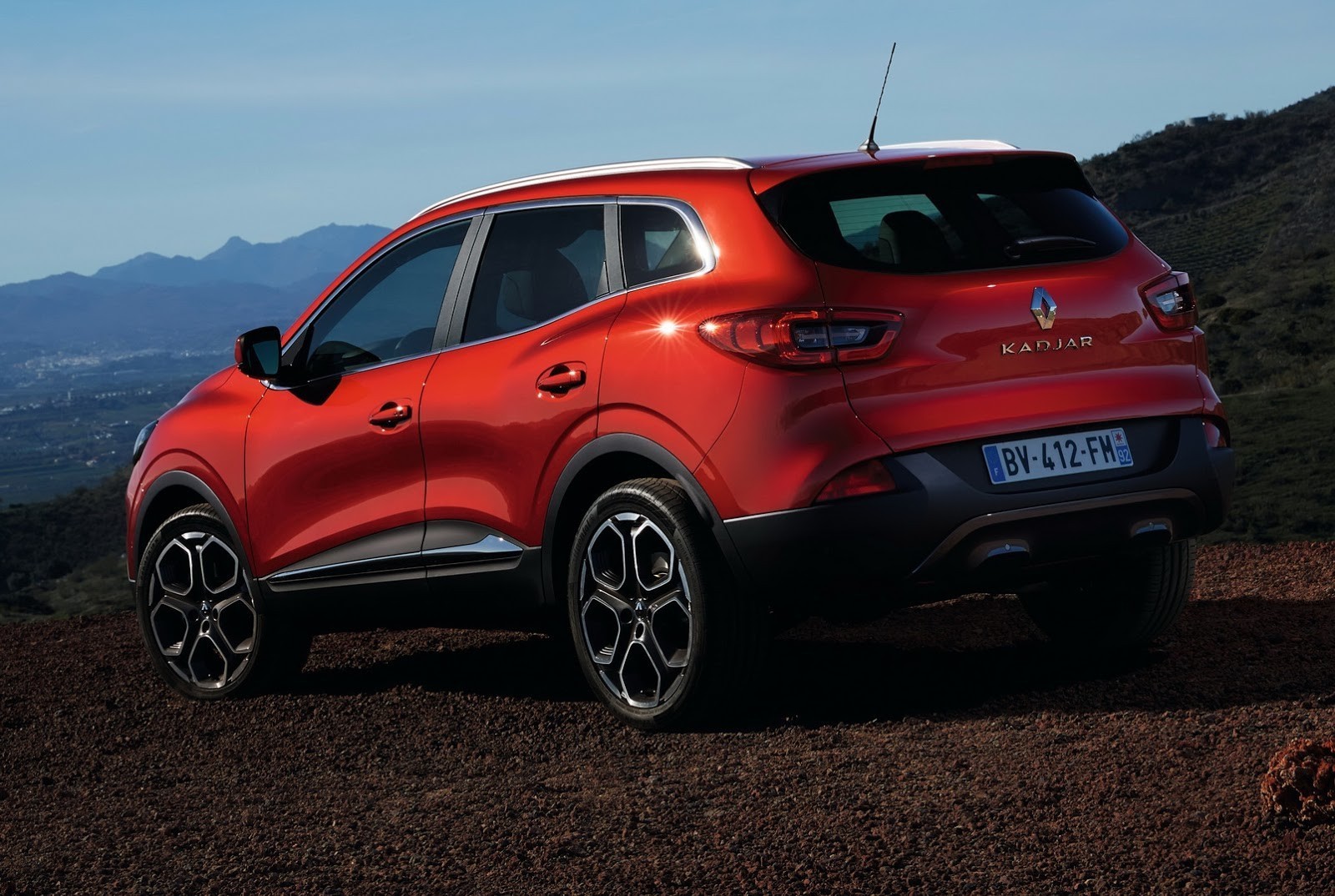 Renault-Kadjar-CUV-32