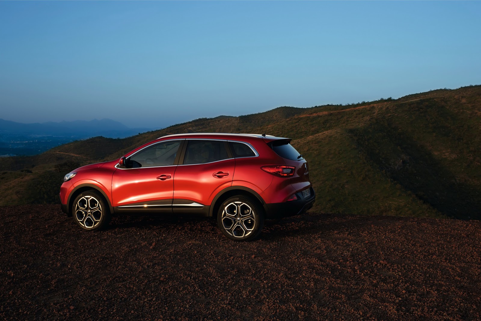 Renault-Kadjar-CUV-4