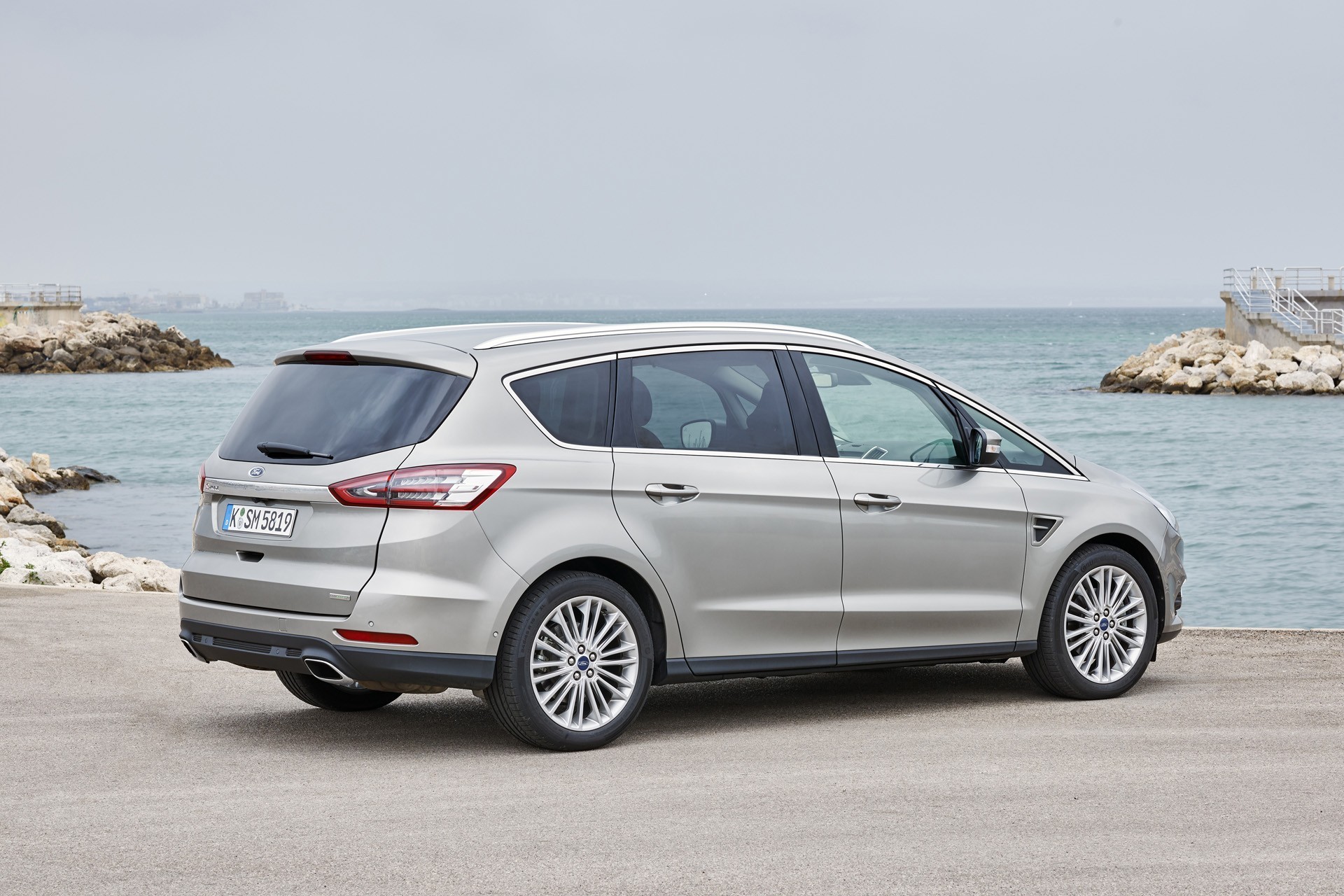FordS-MAX_2015_019