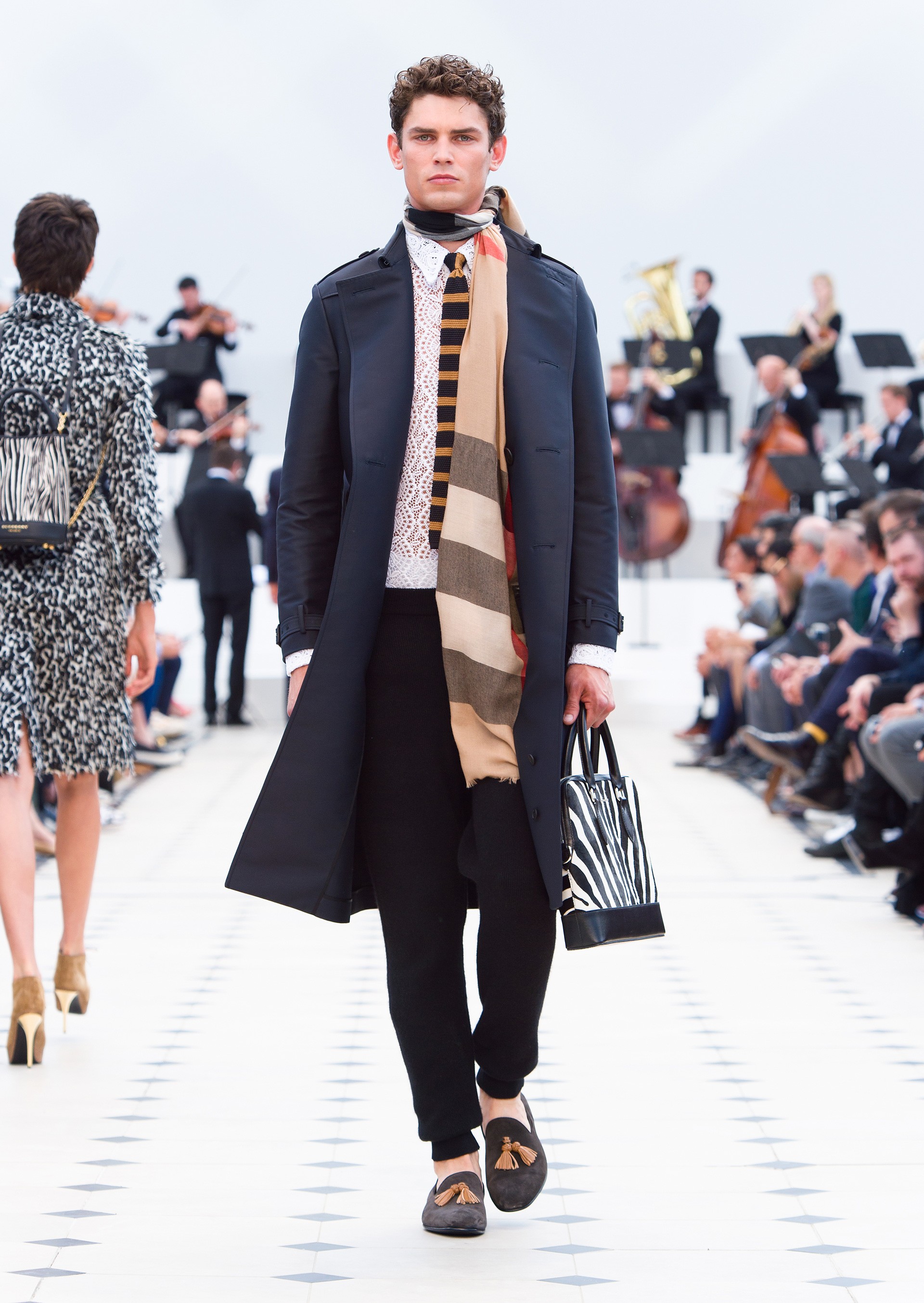 Burberry-Menswear-Spring-Summer-2016-Collection-Look-48