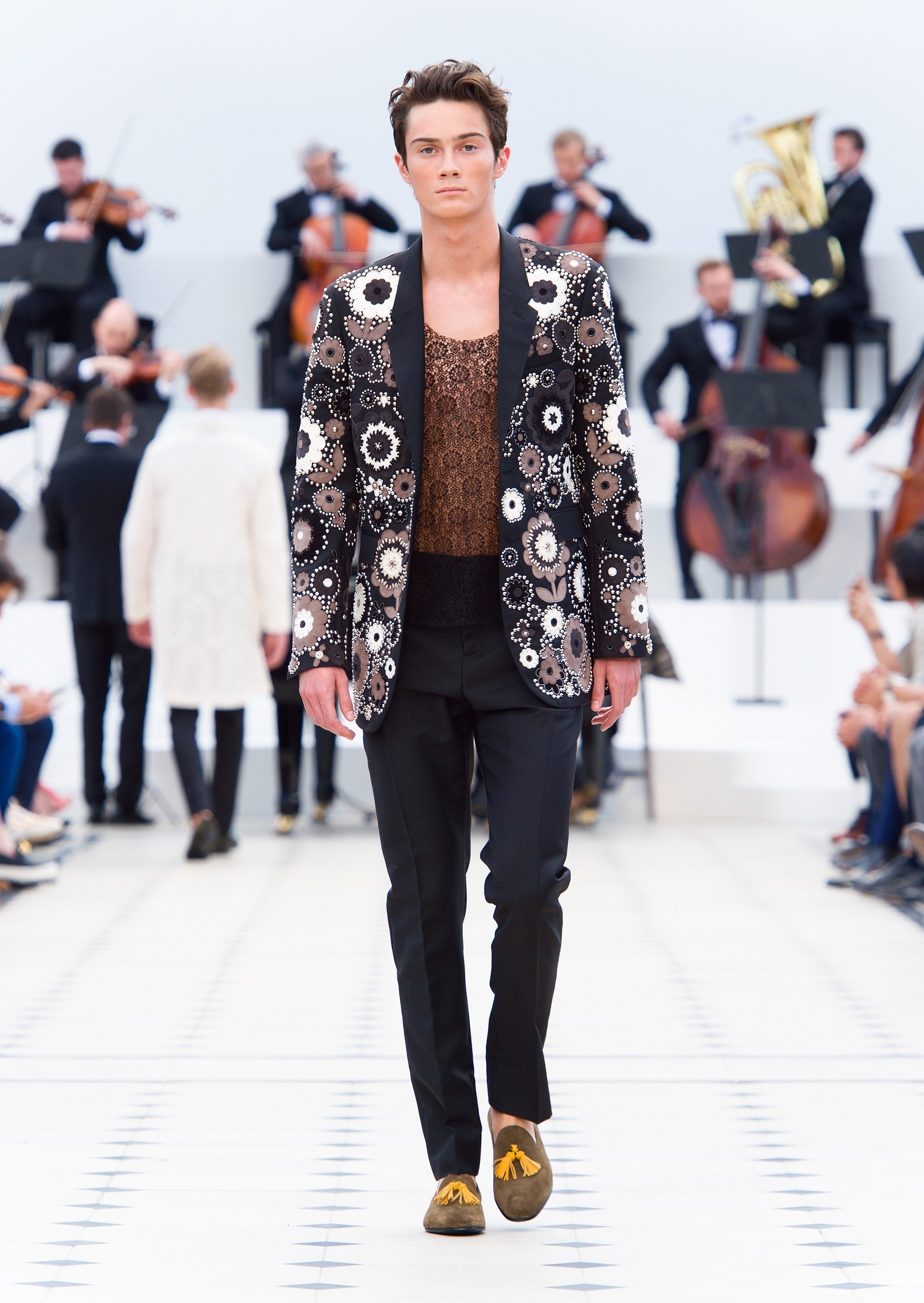 Burberry-Menswear-Spring-Summer-2016-Collection-Look-53