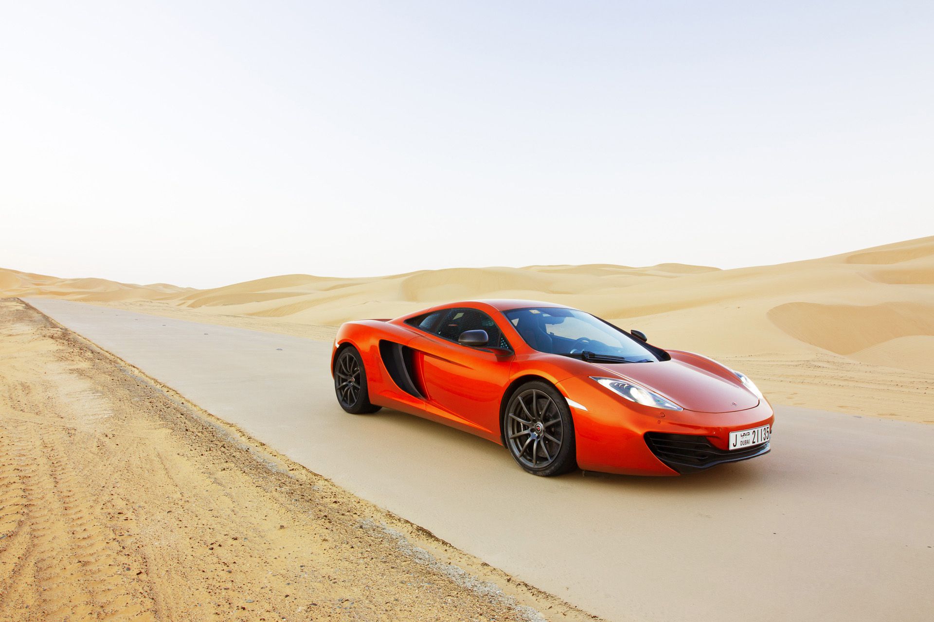 McLaren_MP4-12C_Abu_Dhabi-081