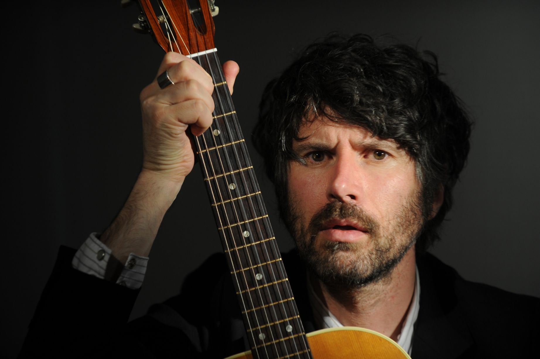 Vocalistul formației Super Furry Animals, Gruff Rhys